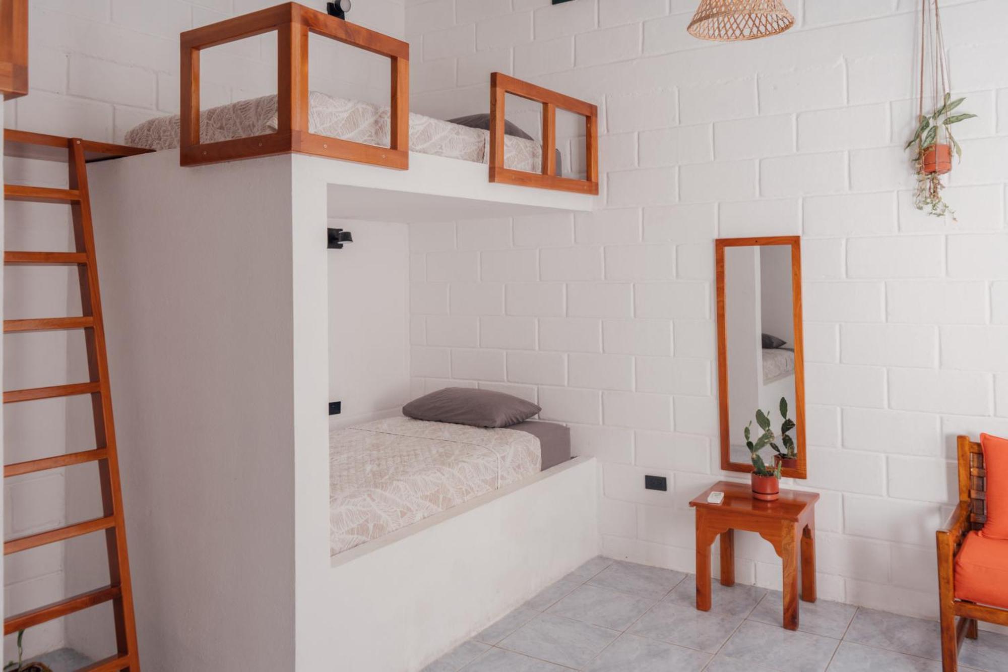 Hostal Pimampiro Puerto Baquerizo Moreno Kültér fotó