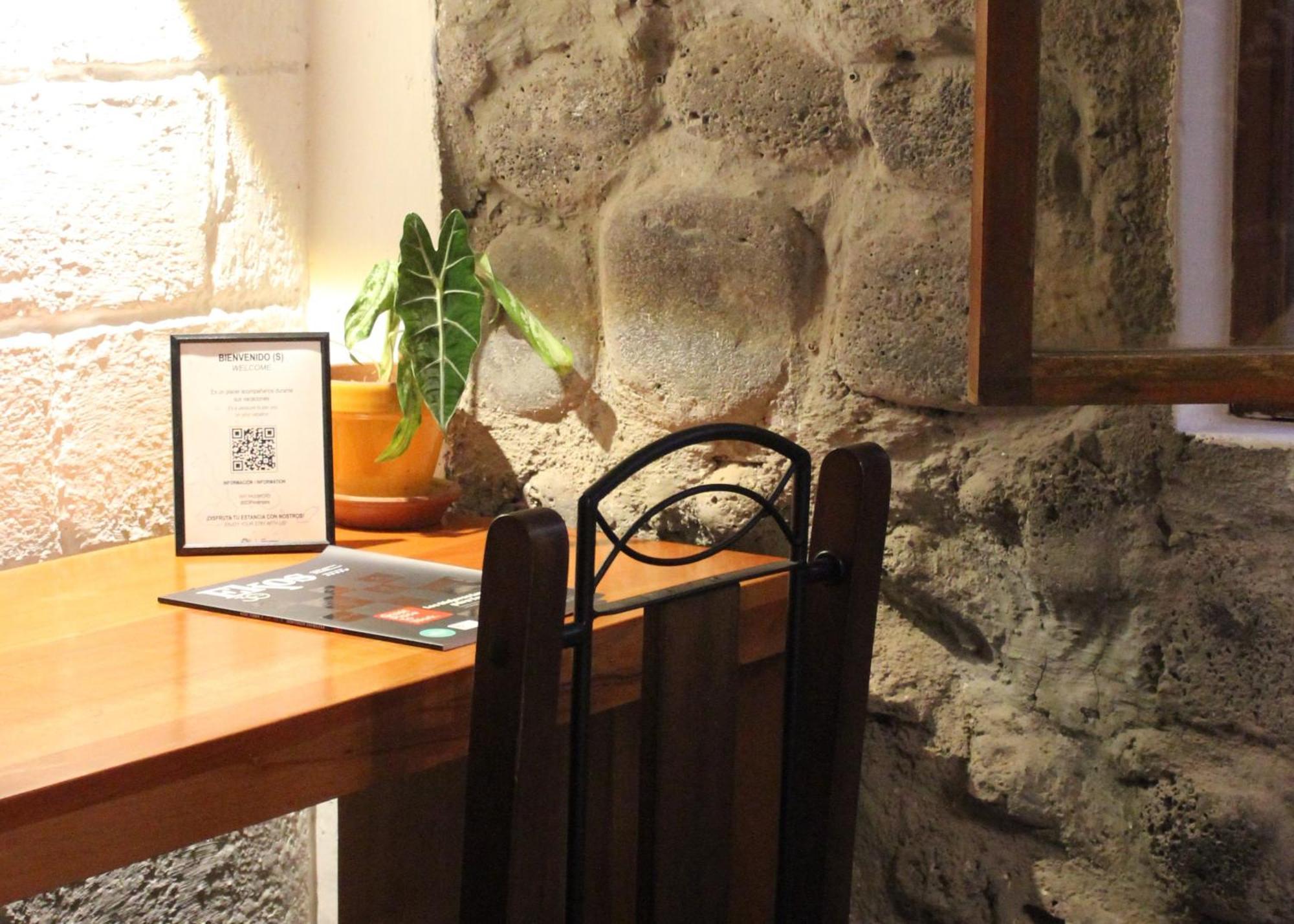 Hostal Pimampiro Puerto Baquerizo Moreno Kültér fotó